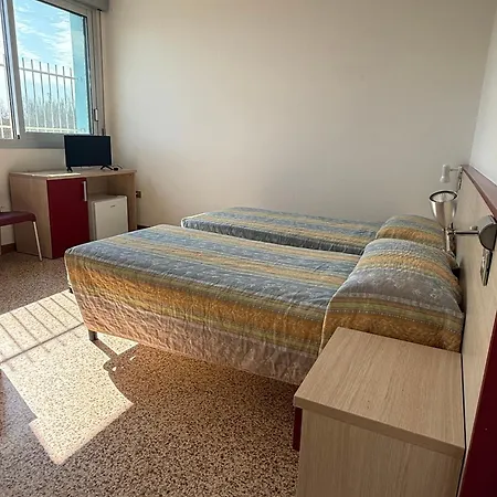 Casa Celeste Sul Mare Hostel *