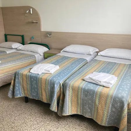 Casa Celeste Sul Mare Hostal *