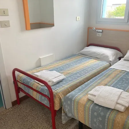 Hostel Casa Celeste Sul Mare Cesenatico