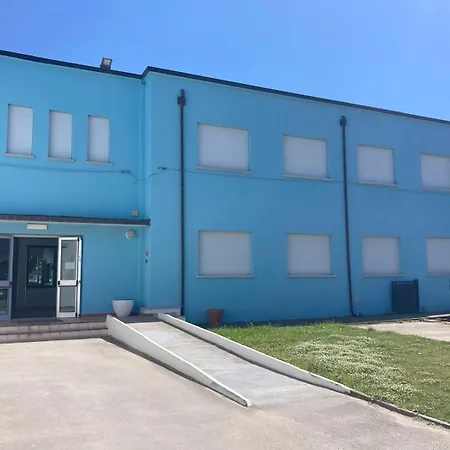 Casa Celeste Sul Mare Hostel *