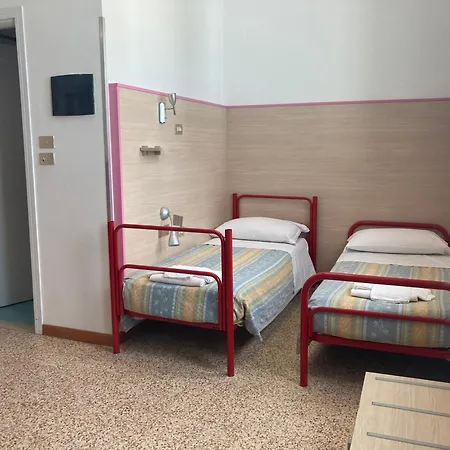 Hostel Casa Celeste Sul Mare *