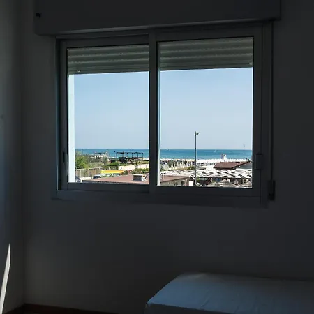 Casa Celeste Sul Mare Чезенатико